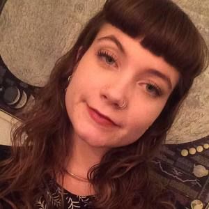 Meet your Posher, Mia